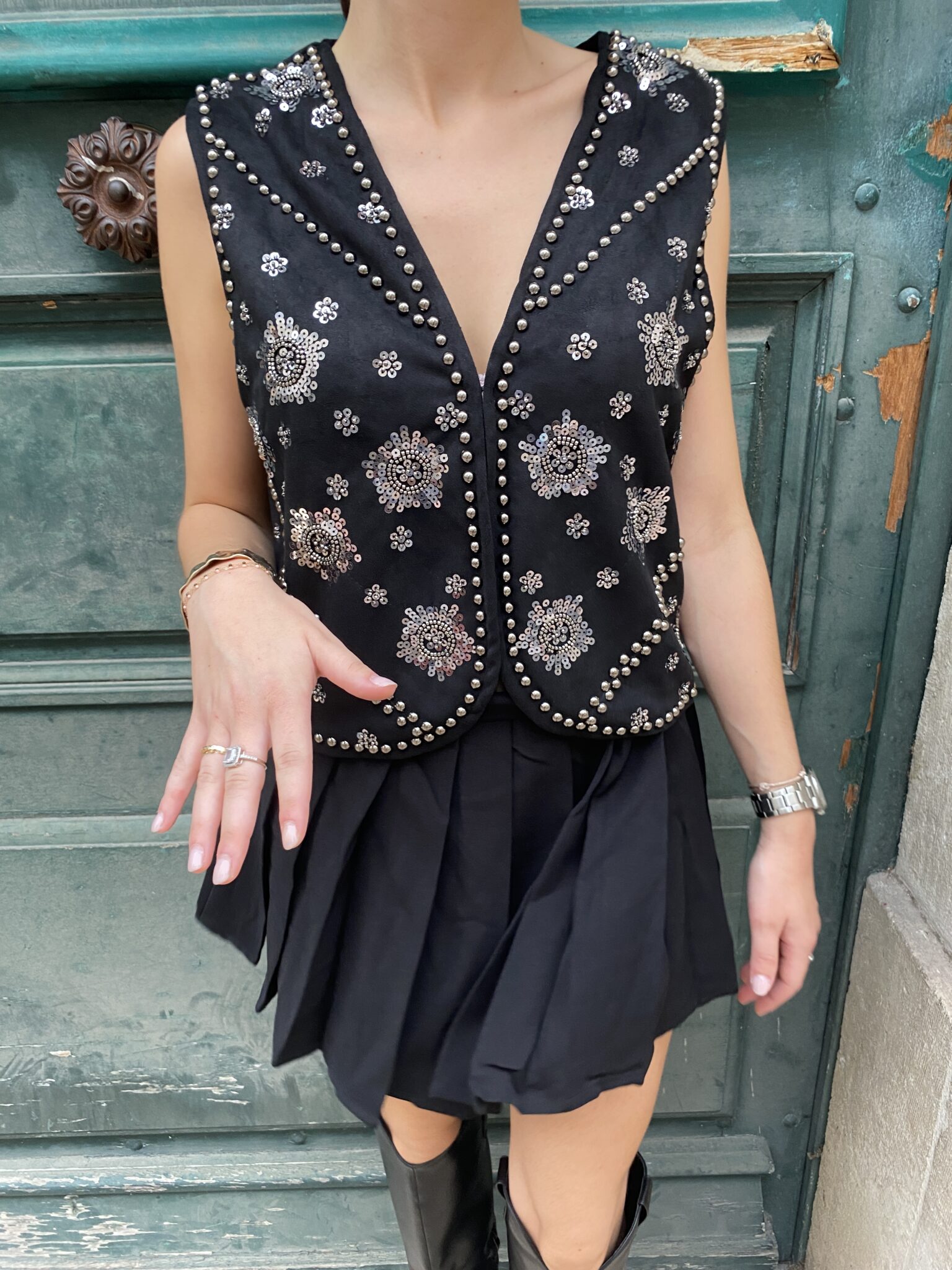 Jupe pliss?�e MAEVA (plusieurs coloris) - Maison Assi?�una Exp?�dition sous 24H